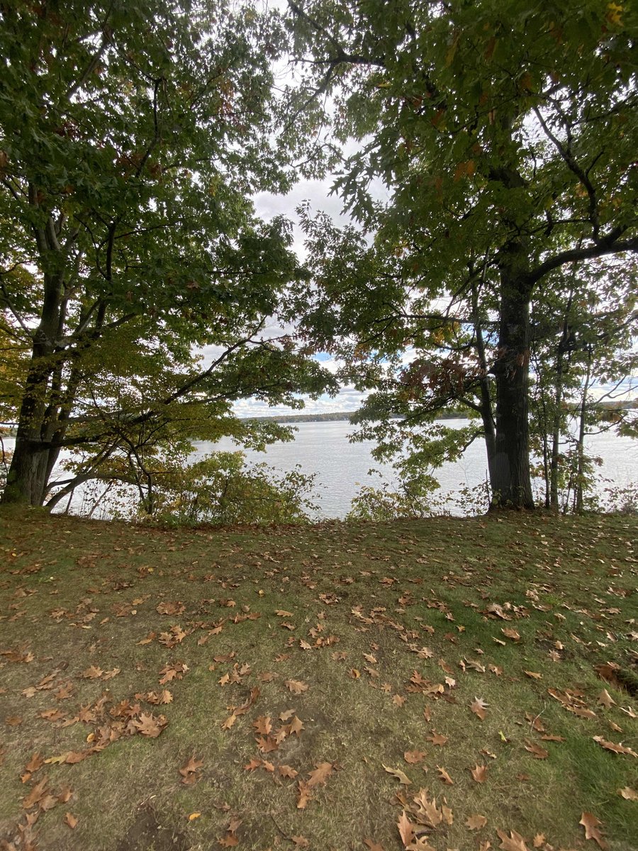 PichaelMarkes's tweet photo. Iโve gotten a lot of writing and thinking done looking at this view. I came up with a lot of stuff for Cheryl staring out across this river, and even wrote some of it there. Last time I was there was with my cover artist; she thought itโd make a good picture #Cheryl #WritingSpot https://t.co/a0AYL0a5YH