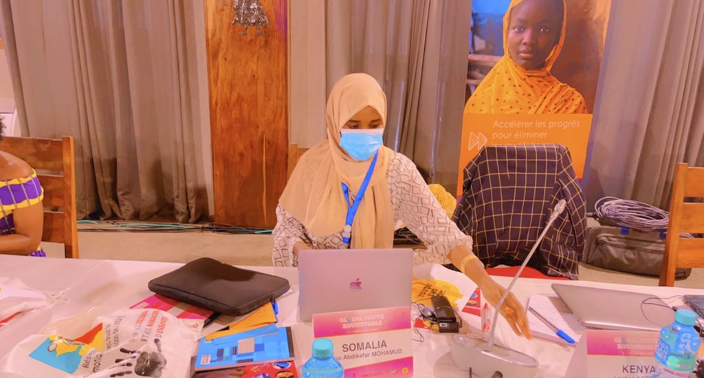 AbdiCm13's tweet photo. In #Senegal ๐ธ๐ณ, I attending the Global #Youth roundtable IV, #Somone. As Somali youth representatives our action are to contribute #EndingFGM Campaign.
#PutingYoungPeopleFirst
@UNFPA_SOMALIA
@Ypeer_Puntland
@GPtoEndFGM
@OrchidProject
@unicefsomalia https://t.co/uuVjdhD1Wz