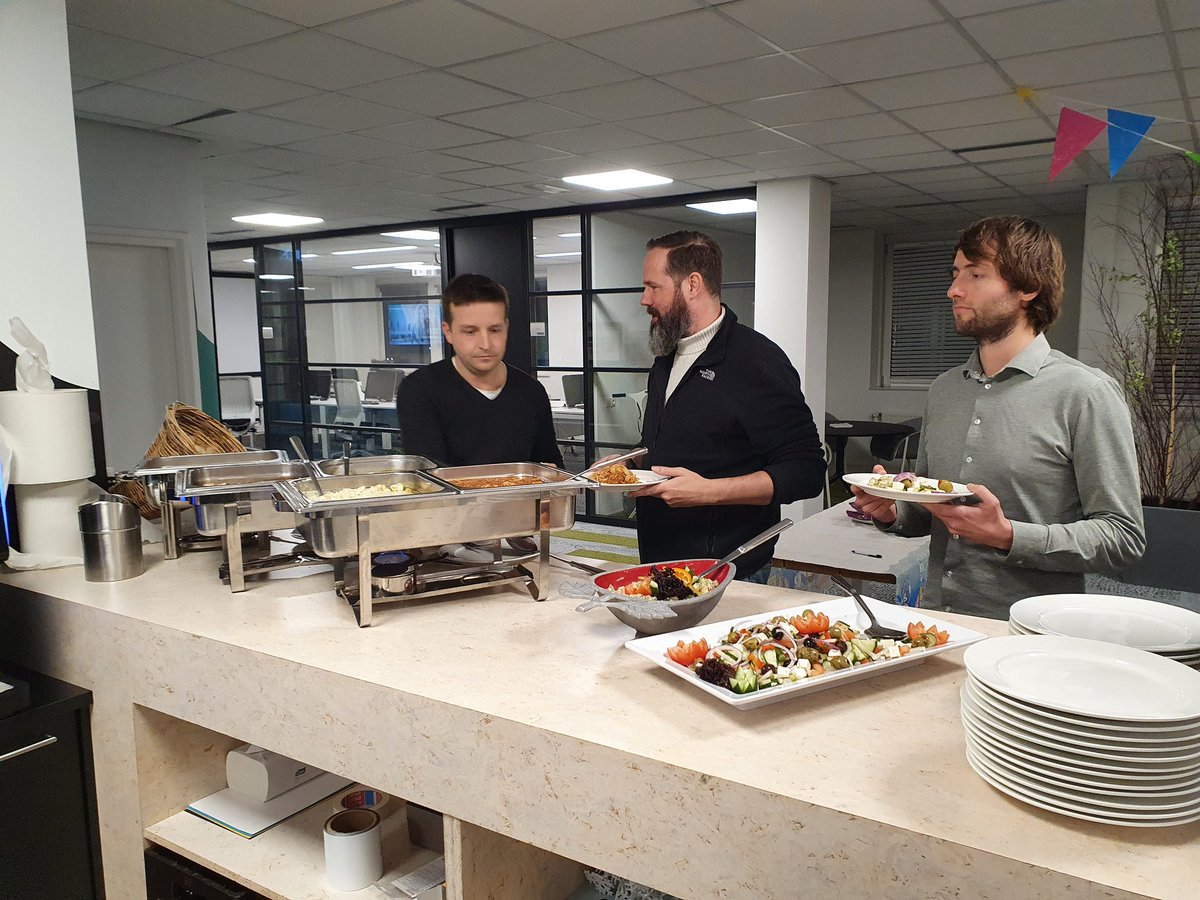 jstutterheim's tweet photo. Foods &amp; Facilities during our #MSIgnite @crmpartnersnl Watch Party day #2 evaluating the first topics #WeAreFellomind https://t.co/XkRdSkChlC