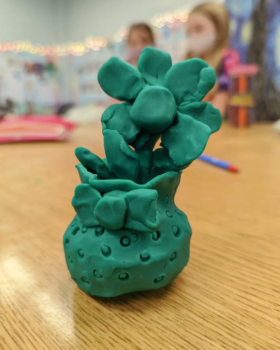 matulaartroom's tweet photo. Modeling clay creations 💚 https://t.co/3pjumUfUqF