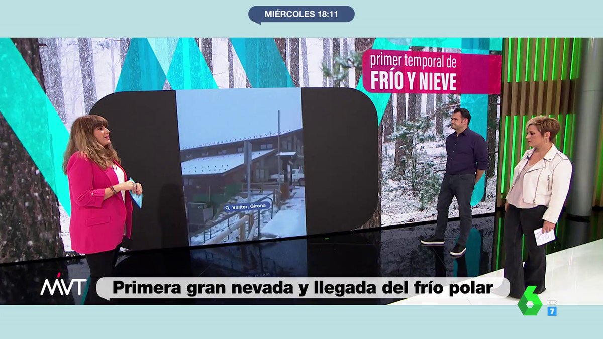 MVTARDE's tweet photo. 🔴 @JoannaIvars nos trae ya la información meteorológica, protagonizada hoy por la primera gran nevada de la temporada y el frío, que nos acompañará al menos hasta este domingo. ▶ #MVTMeteo https://t.co/3zBqJNzZo7 https://t.co/XtASvYFl5C