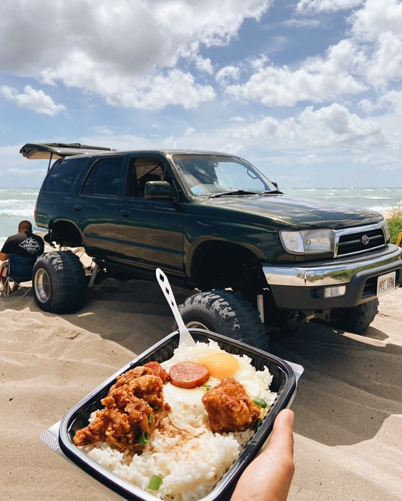 Zippys's tweet photo. Korean Fried Chicken Breakfast by da beach ๐ #FirstStopZippys
๐ท @kaipoganz https://t.co/xQggcz9dwE