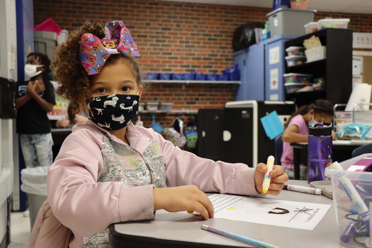 ISDSchools's tweet photo. Since ISD students did not have school on Tuesday this week, Randall Elementary is taking over social media today for #ISDtakeovertuesday! Watch Facebook and Instagram stories to see @RandallBearsISD mastering numbers, writing stories and getting creative in music. #isdstrong https://t.co/Zx3KTg6qSi