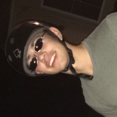 merzogg's tweet photo. #NewProfilePic https://t.co/Q1xQGRf2Kp