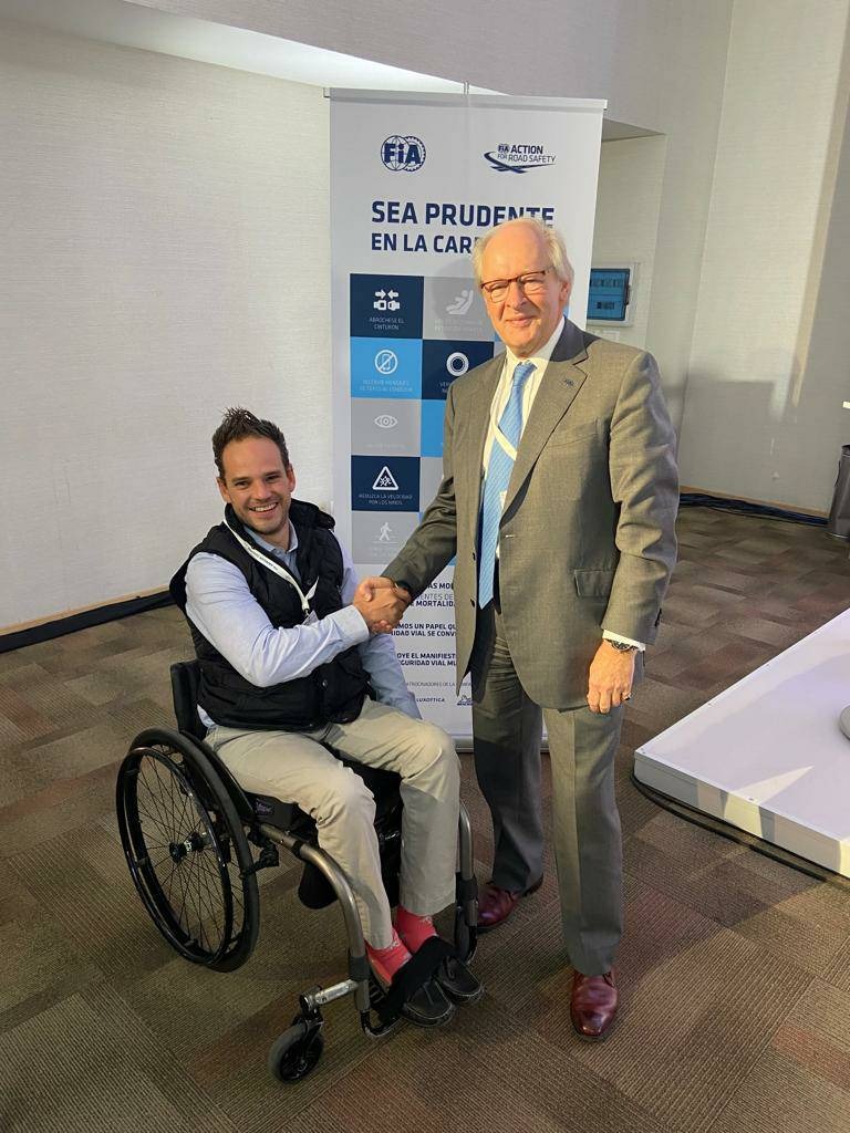 GrahamStoker21's tweet photo. Good to see my friend Andres Segui, Technical Scrutineer for this weekend's @F1 Grand Prix in Mexico and International Director of the Accessibility and Disability Commission for @OMDAIMX. We fight for inclusion in our sport and Andres is a true role model #FIAforAll https://t.co/ZskG3hunKe