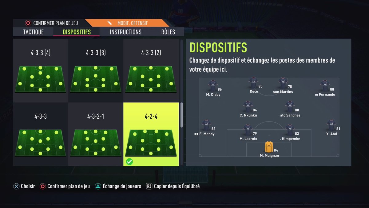 GuerriniRaphae1's tweet photo. @TwinsFifaHD Salut les gars voici ma petite équipe 0euros avec mendy et diaby invendable.
In game je joue en 4-2-4 avec deco et martins devant ,diaby à gauche et bruno à droite.
J’ai 40k et je suis pas très fort fifa mais je vais commencer les playoffs aller zoubi l’equipe https://t.co/yO8uxP9j4B