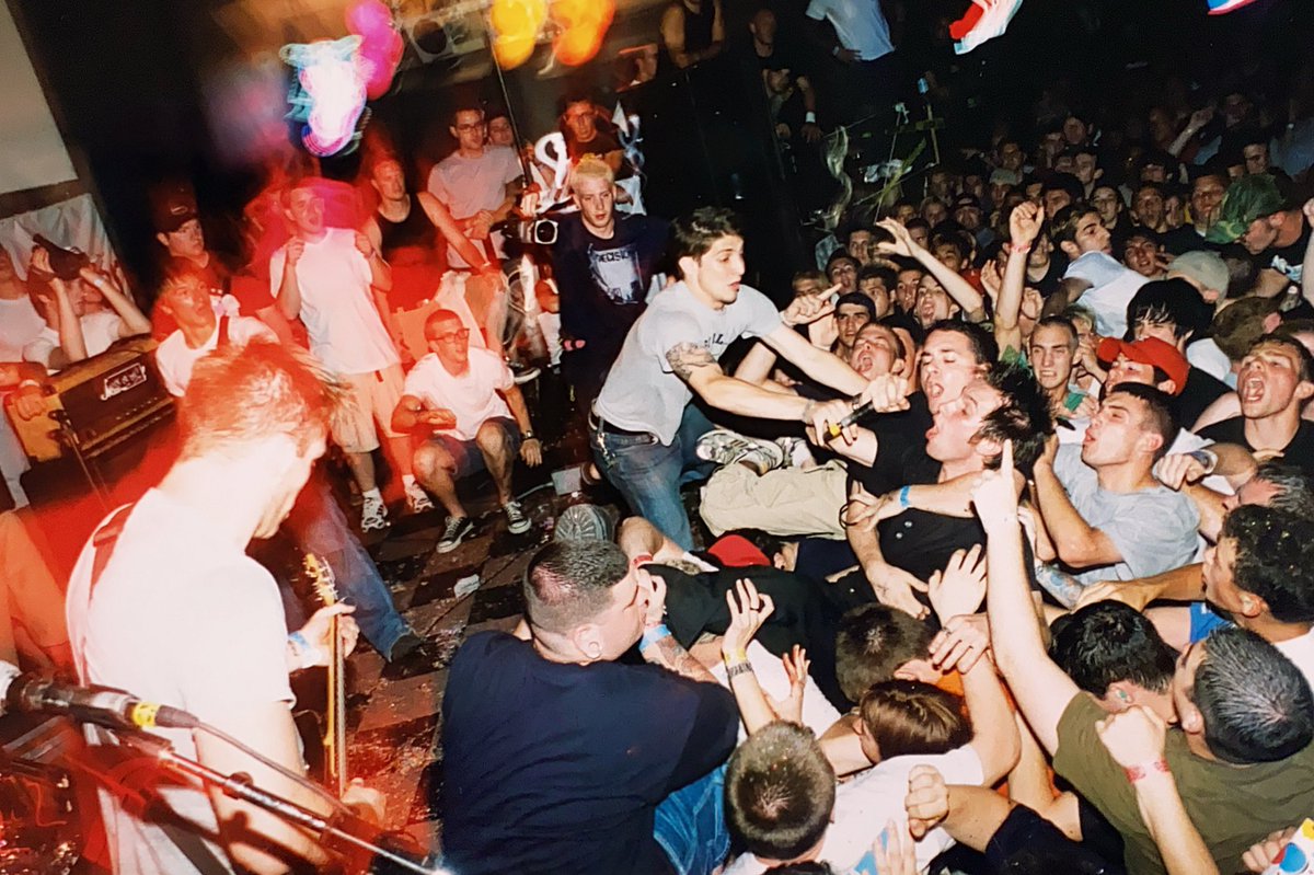 Trustkill's tweet photo. From the Trustkill archives > Every Time I Die at Hellfest 2000 in Syracuse, NY. Photos by John Mckaig. Congrats to ETID on Radical! #EveryTimeIDie #Hellfest2000 #Trustkill https://t.co/WLpiE22611