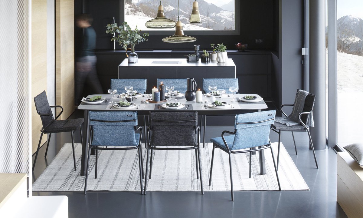 LAFUMA MOBILIER x <a href="/Sunbrella/">Sunbrella</a> 
Découvrez ALLURE, notre nouvelle collection in &amp; outdoor !
Une collaboration née de l'envie commune de créer un mobilier français durable, ergonomique et facile à vivre.  bit.ly/2ZYmnPj