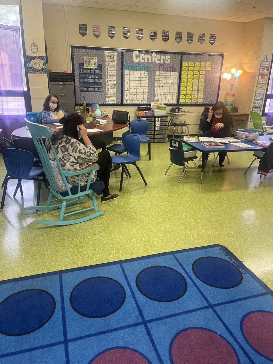 allien1111's tweet photo. Wonderful discussions about how to improve student learning!! Great team work! Second Grade!! ⁦@Supt_Hamlett⁩  ⁦@FCPSchoolsTN⁩  ⁦@OESrockSTARS⁩  ⁦⁦@kimzey_kelsey⁩ https://t.co/bAxq47n1TM