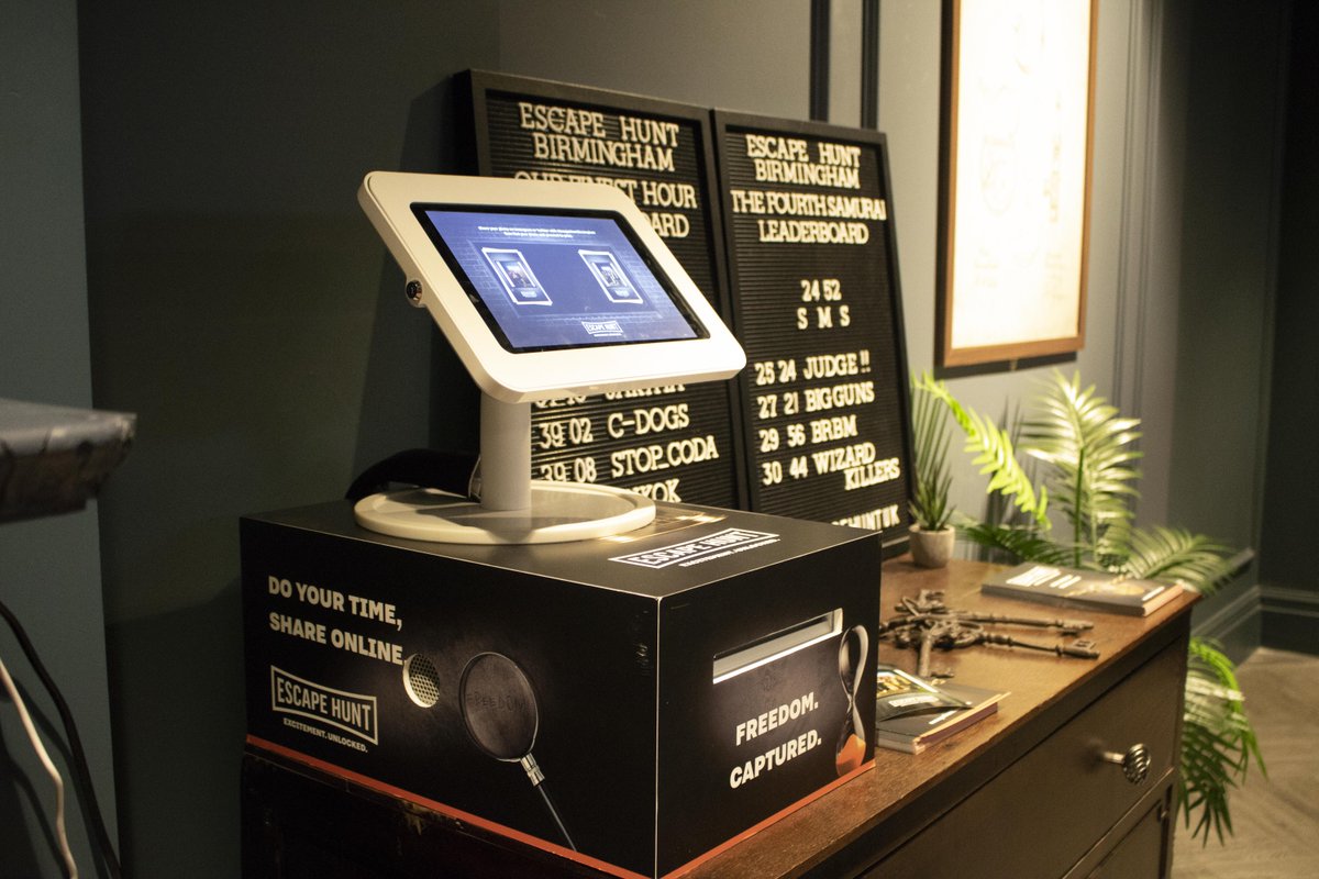 flashmatuk's tweet photo. Freedom captured 📸
Our Hashtag Printers can now be enjoyed at 7 @escapehuntuk venues! ⚡️ Find out more
https://t.co/BvzD7gxeE7
#hashtag #hashtagprinter #photobooth #photoboothhire #openbooth #londonphotobooth #escapehunt https://t.co/oi1hY47JXH