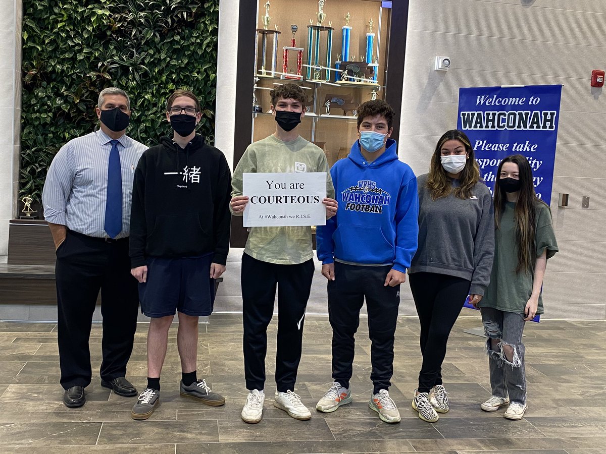 AaronRobb5's tweet photo. It's #PositiveSign Wednesday at #Wahconah! The world sure does need a little extra common courtesy so we are celebrating some of our COURTEOUS students! @wahconahrhs https://t.co/01dQ2I6Nd7