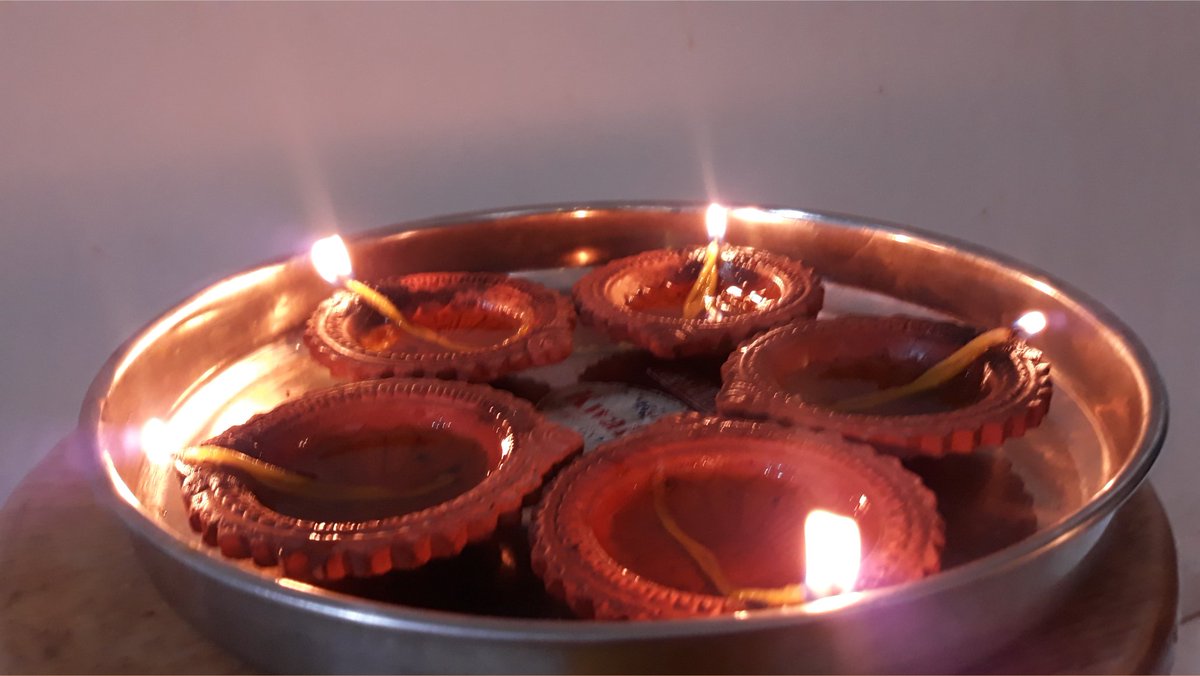 sshastry_c's tweet image. Shubh DeepawaLi 🙏💕 
#Diwali #Deepavali