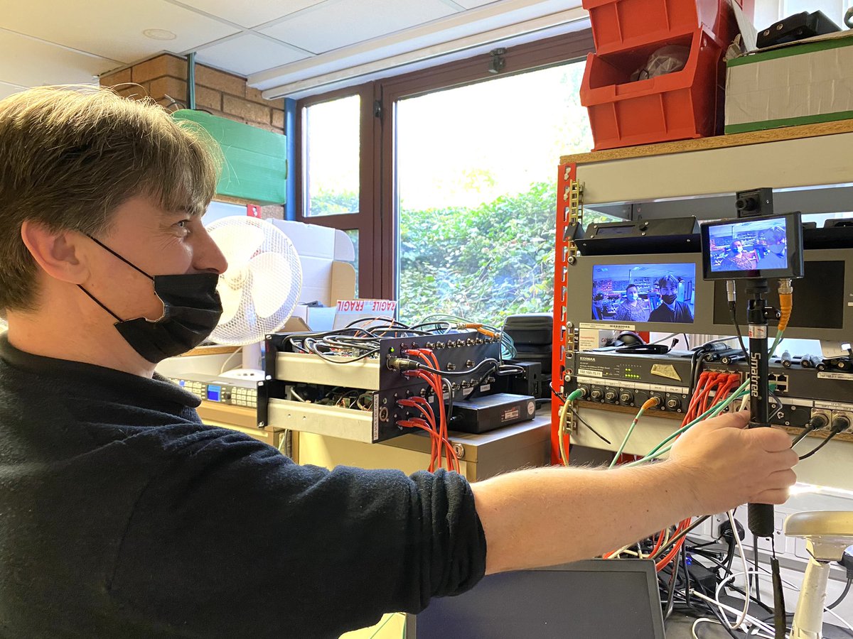 stevechalles's tweet photo. Pics - 1: Fascinating visit to @BroadcastRF to see their RF technology used in so many major OBs.
Great to learn about the prep and variety of equipment used, coupled with superb in-house development.
Huge thanks to the whole #BroadcastRF team for their kind hospitality and time. https://t.co/wgIJY6mnmj
