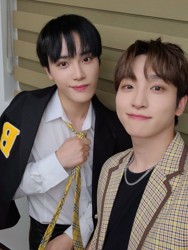 Arab_Haknyeon's tweet photo. #TO_SANGYEON_AND_BEYOND
#상상_그_이상연_생일축하해
#ALLWAYS_BE_SANGYEON 🐝💛 https://t.co/qiTVtvM9U0
