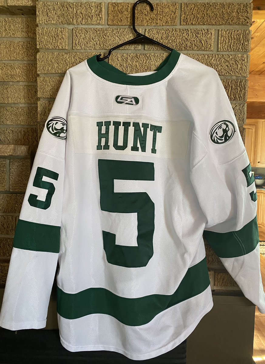 Thank you to <a href="/BSUBeaversWHKY/">Bemidji State Women’s Hockey</a> for donating this BSU player worn jersey for our event! This item will be raffled as we Stick it to Cancer on December 16th! Stay tuned for more awesome items you could win!