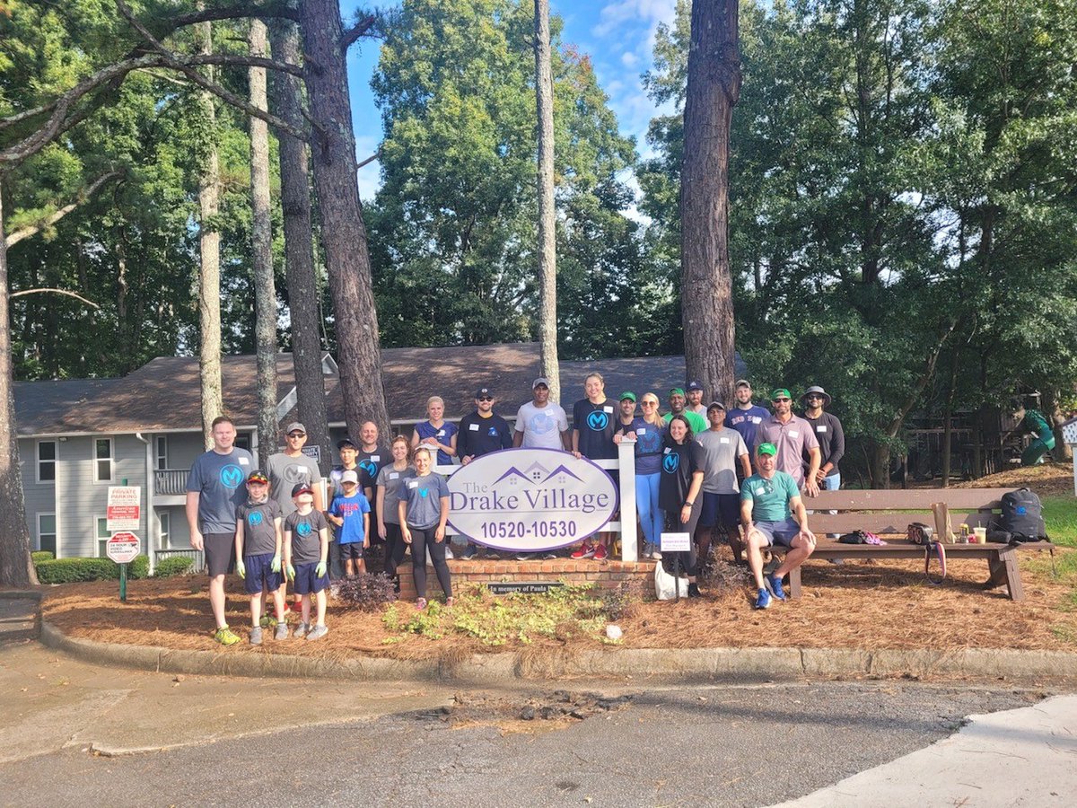 The Drake House tweet media