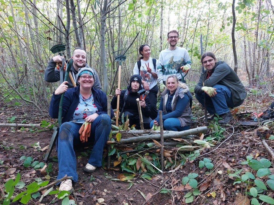 ConSocUKC's tweet photo. Thanks volunteers!
Join our next volunteering session 2:30 Monday when we'll be making hedgehog homes and bug hotels 🦔🐛 https://t.co/cgQYBqvqXL