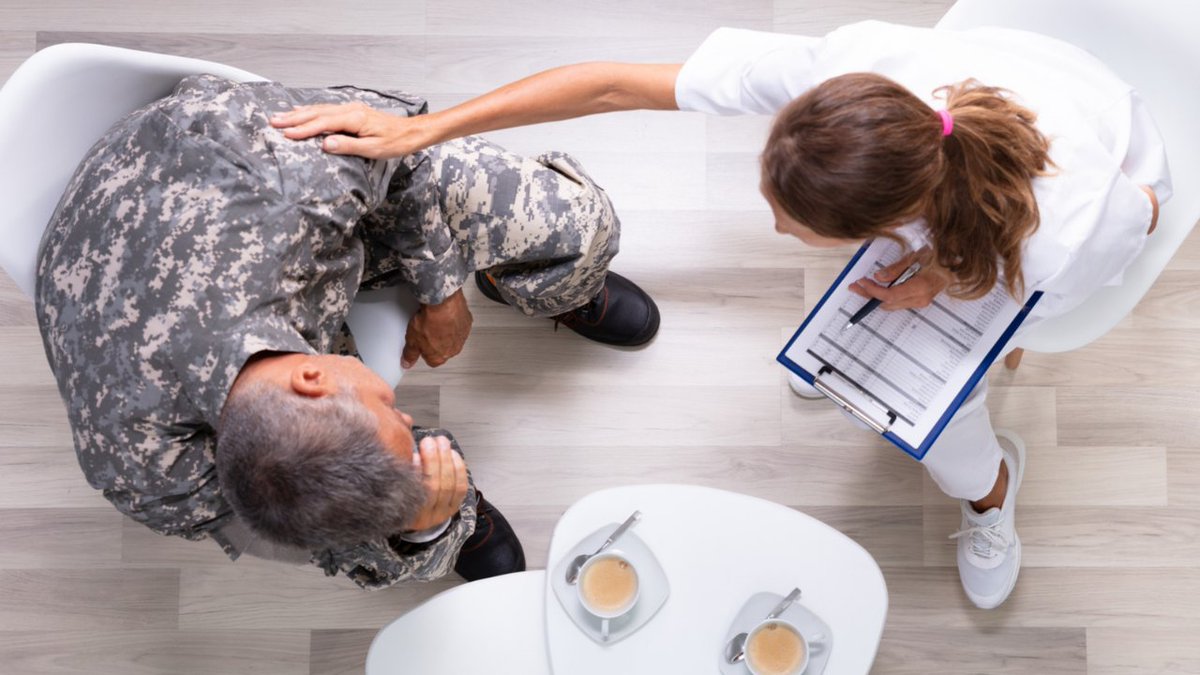 CurebaseDCT's tweet photo. With Veterans Day approaching next week, @CurebaseDCT and LEVEL are teaming up to help #veterans get better sleep using #cannabis derivatives. We are very excited to be managing this #decentralizedclinicaltrial to improve veteran mental health. https://t.co/CCkRNREcpl https://t.co/KnT9hmyavq