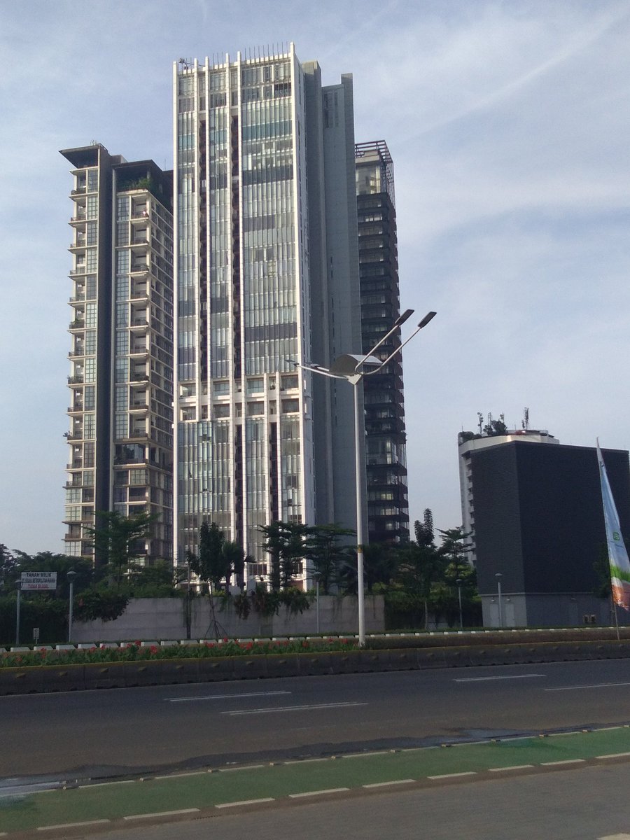 Iskanda92886895's tweet photo. Wajah jakarta https://t.co/NF4LQw2YCg