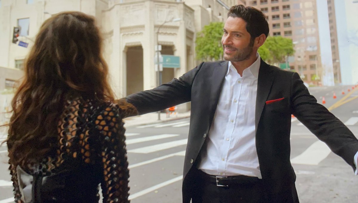 fee878's tweet photo. Their goodbye was so heartbreaking 🥺 it’s not only Maze and Lucifer but also Lesley-Ann and Tom’s last scene together after 6 wonderful seasons. #GoodbyeLucifer Oh and now tears are back 😭🤧

#Lucifer #LuciferNetflix  ❤️😈 https://t.co/pEqdZ50hn0