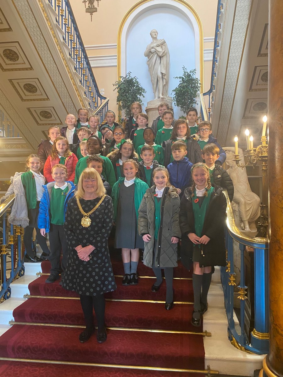 Boracle_The's tweet photo. Wow! Amazing morning spent inside Liverpool Town Hall, studying the architecture and history of the building and being inspired by Lord Mayor Cllr Mary Rasmussen recognising and understanding local democracy @TownHallLpool @svpprimary @Andreacurran15 https://t.co/BCNlk4YQCY
