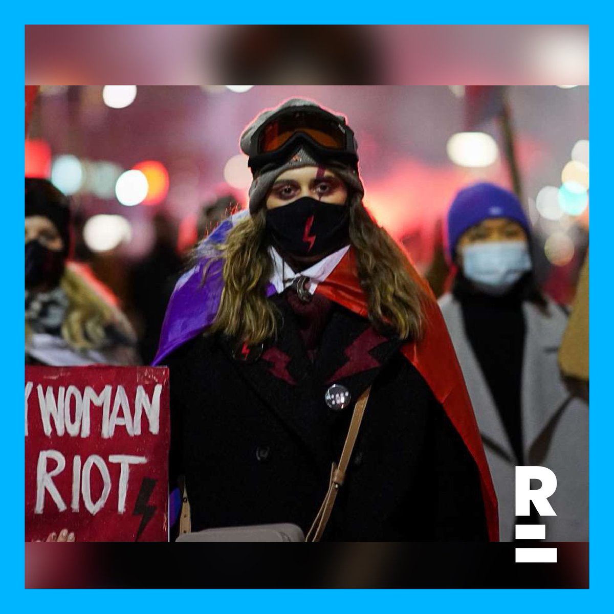 RenewEuropeFRA's tweet photo. Il y a un an la🇵🇱promulguait la loi interdisant dans les faits l’avortement.

Il y a 5 jours, conformément à la nouvelle loi, une femme de 30 ans a été forcée d’attendre à l’hôpital, la mort de son foetus. La mère n’a pas survécu.

Soutien aux femmes polonaises.

#AniJednejWiecej https://t.co/aPBGInaKC0