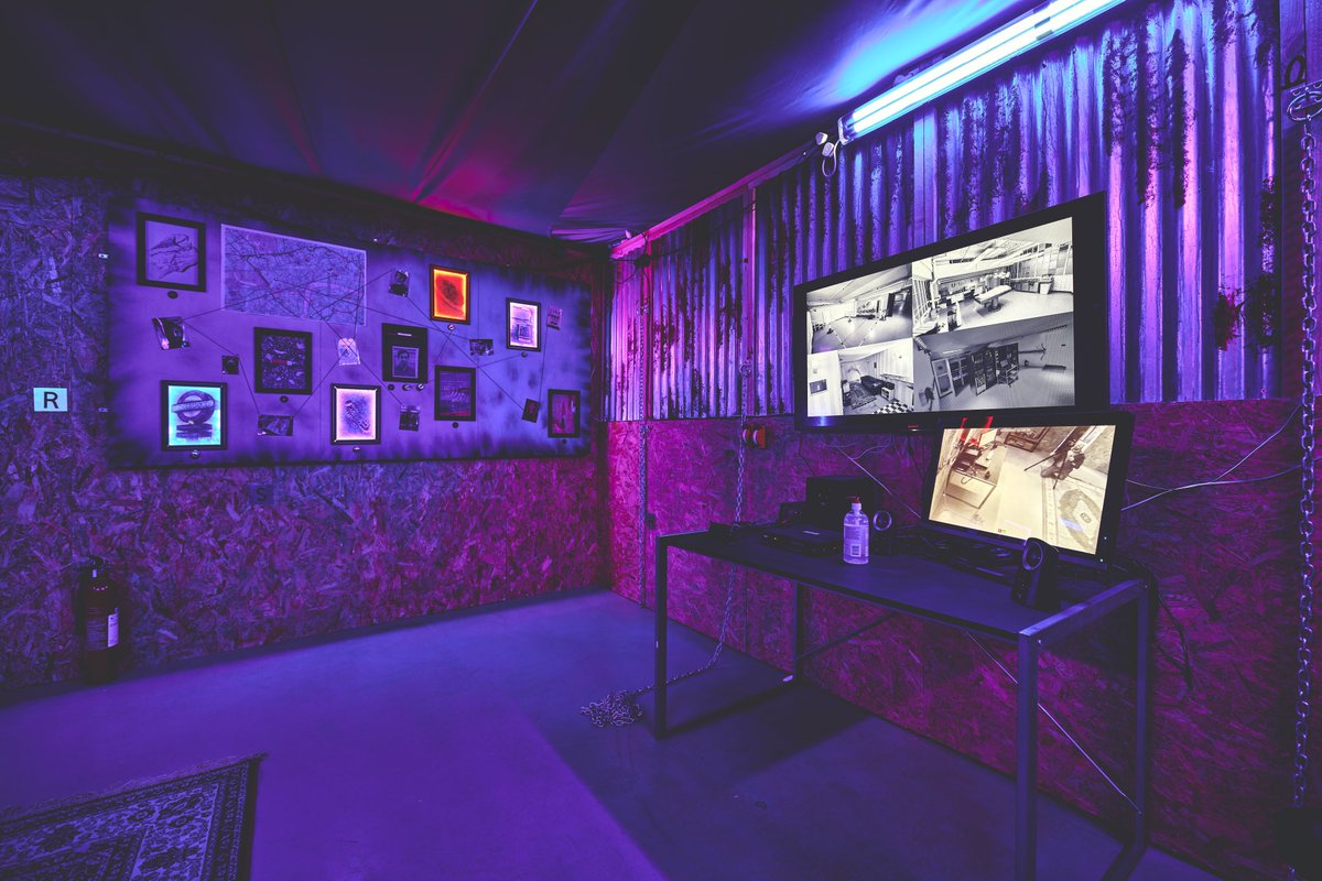 Experience12 tweet media