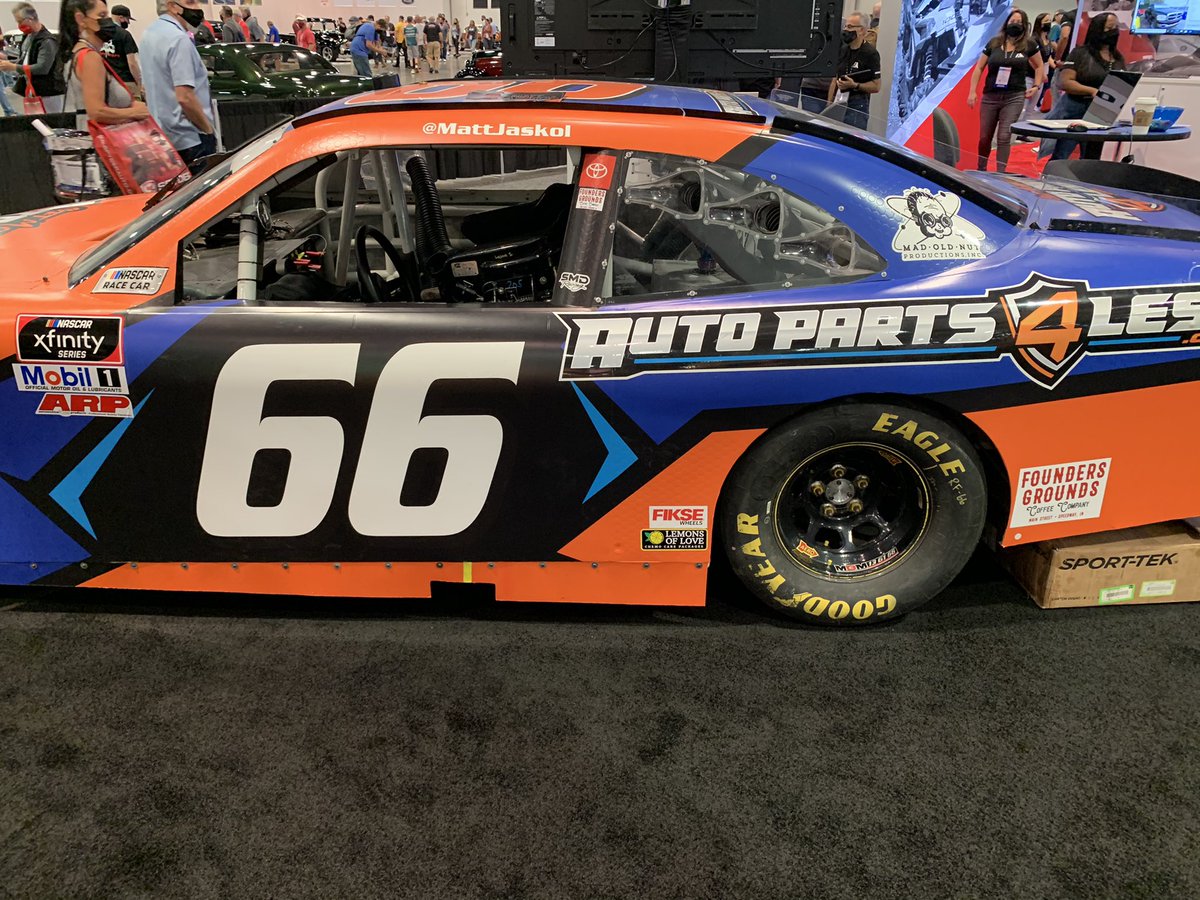 AP4Less's tweet image. Come out and meet @MattJaskol and get your free shirt. @SEMASHOW