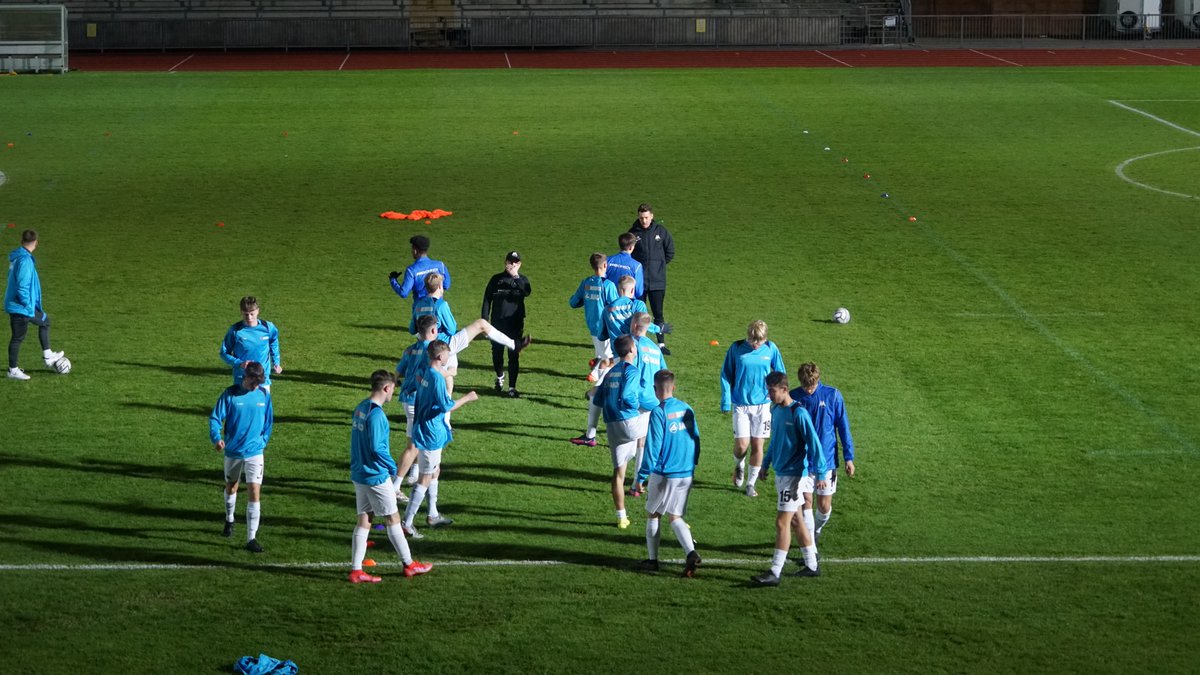 TUFC1899's tweet photo. 📸 Pre-Match at Spytty Park...

#tufc #NEWTOR https://t.co/UTt90NSvoD
