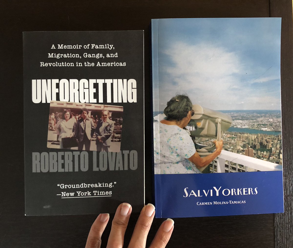 cmtamacas's tweet photo. Siblings #RepresentationMatters #salviyorkers #unforgetting Gracias 🙏🏼@SalvisUnidosNYC @robvato #ElSalvador #historia #inmigracion #inmigrantes #immigrants #journalism #periodismo #journalists #books #libros #memoria #memoir 💪🏼 🇸🇻 🇺🇸 🗽 📖✍️ https://t.co/vjDbe2s3OV