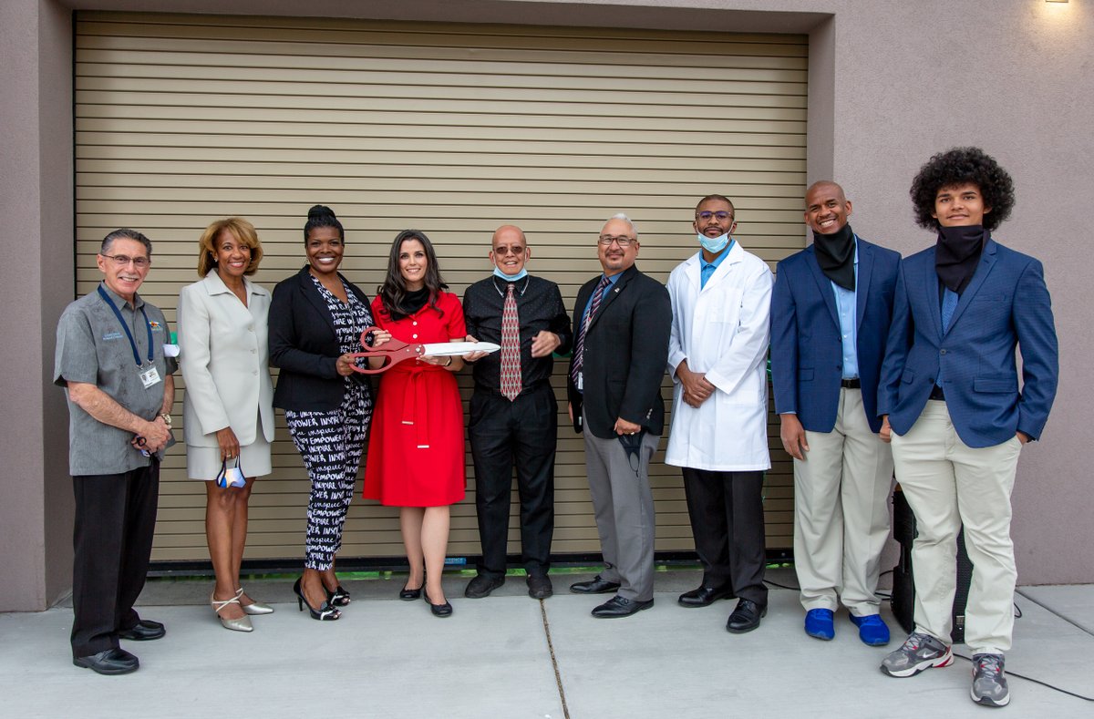 NVPartnersLV's tweet photo. A few pictures from the #NevadaPartners #ChoiceNeighborhood #STEMCenter of Excellence soft launch and ribbon cutting ceremony! We are so thankful for the collaborative effort with the City of #NorthLas Vegas and #GrowingGears.
Learn more here: https://t.co/prEA3nKEI3 https://t.co/efFpfDTBVn
