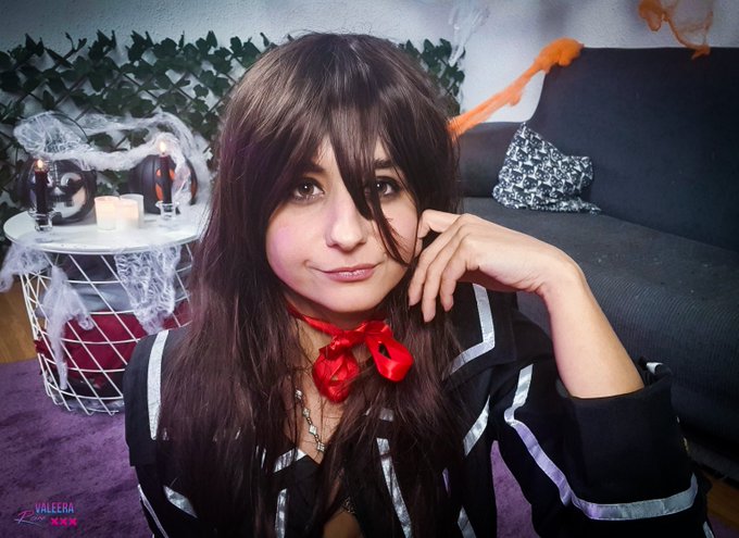 How does this cosplay look on me? It's Yuuki from Vampire Knight 🥰 https://t.co/iNgLmSB0r2<a href="/tag/mvcontest"class="tags"><span>#mvcontest</span></a>