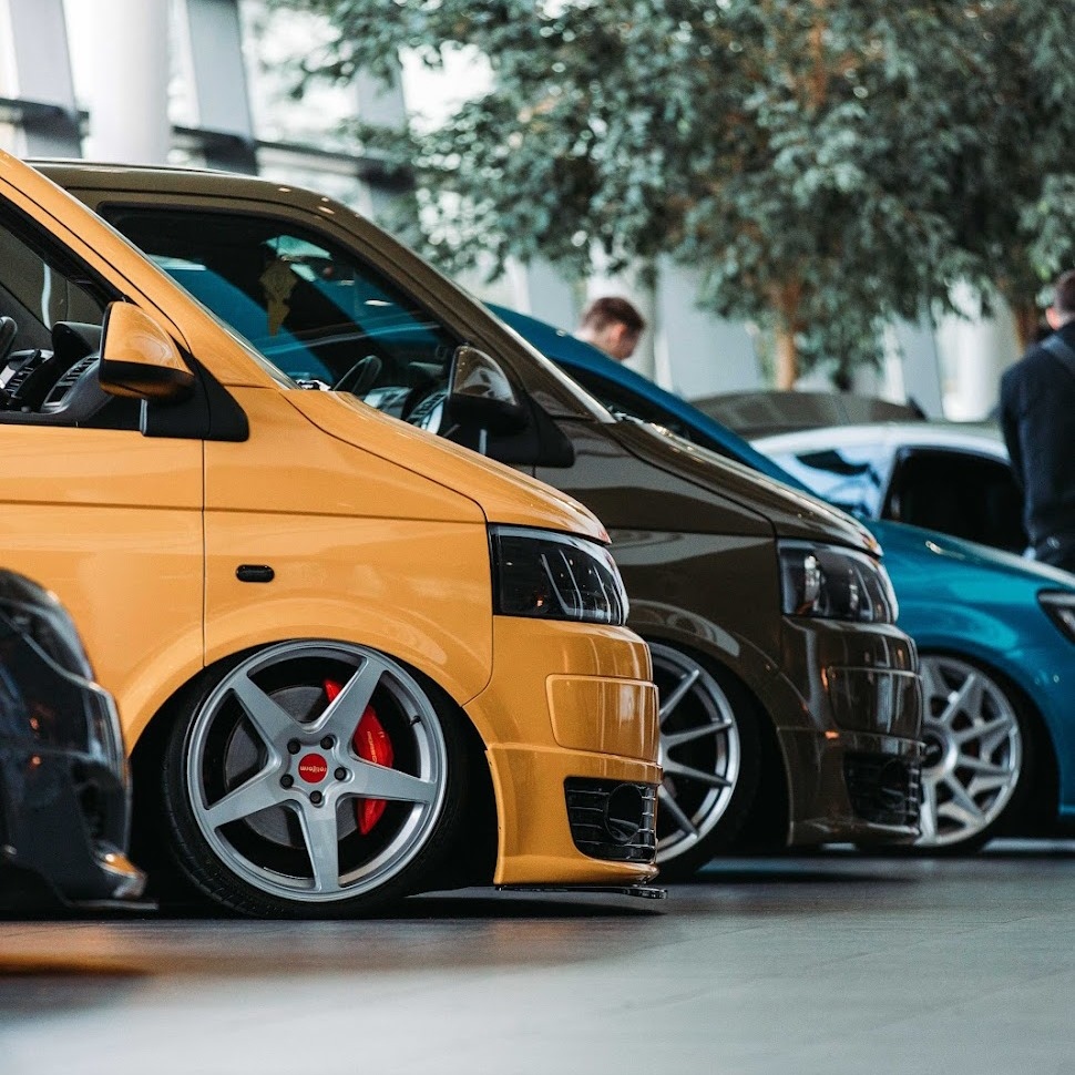 AutoFinesse's tweet photo. Who said vans couldn't be cool?

Know the owners? Tag them below... 
 #AutoFinesse #UltimateStance #TeamAF #Rotiforms #CarShow #ShowSeason #Volkswagen #Transporter #ShowVans #Stance #StanceNation https://t.co/8xtJrVghCC