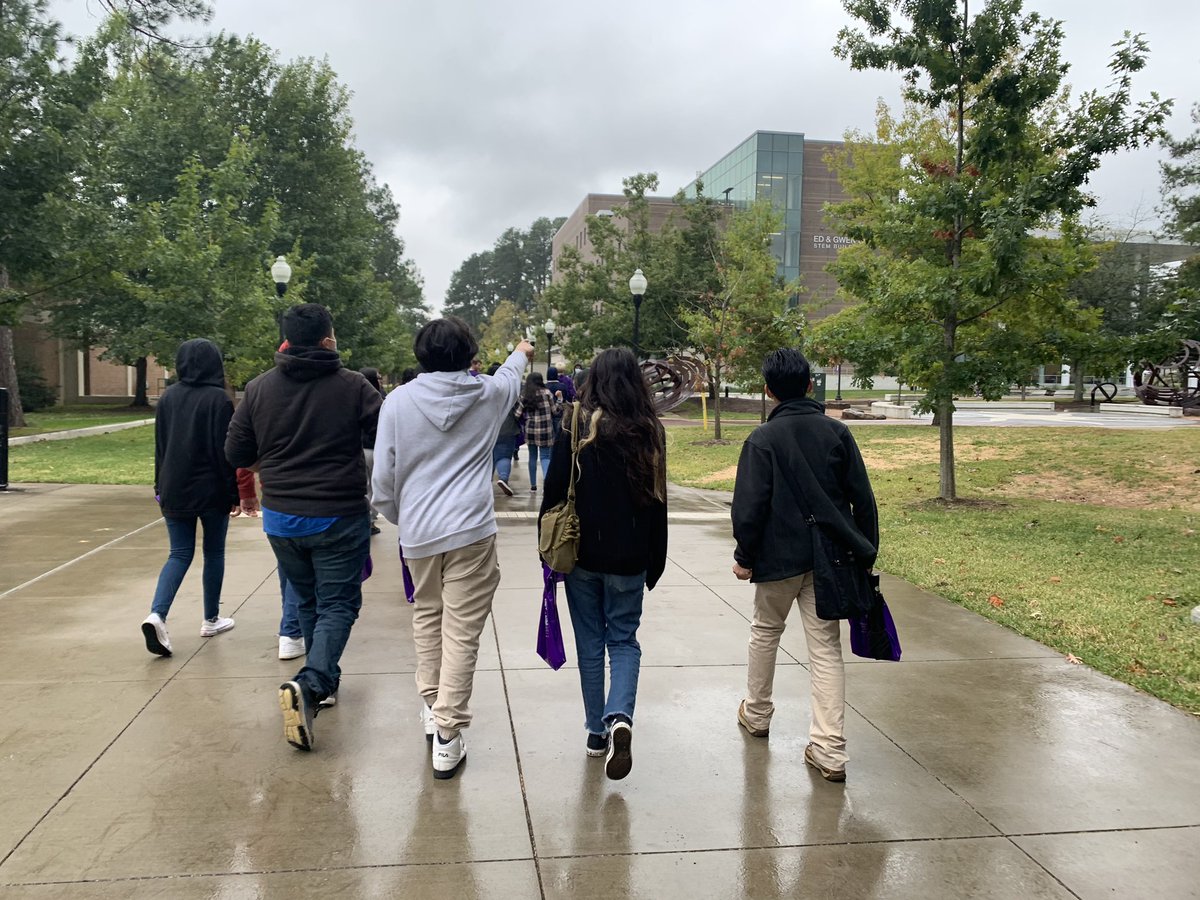 Touring SFA with our amazing <a href="/HoggTylerISD/">Hogg Middle School</a> AVID 8th Graders 💜 #CollegeReady #AxeEm