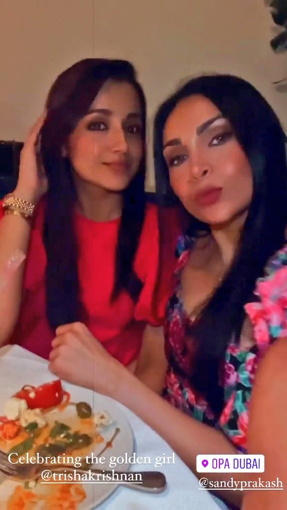 FDSnCrYWYAAtHbO?format=jpg&name=medium