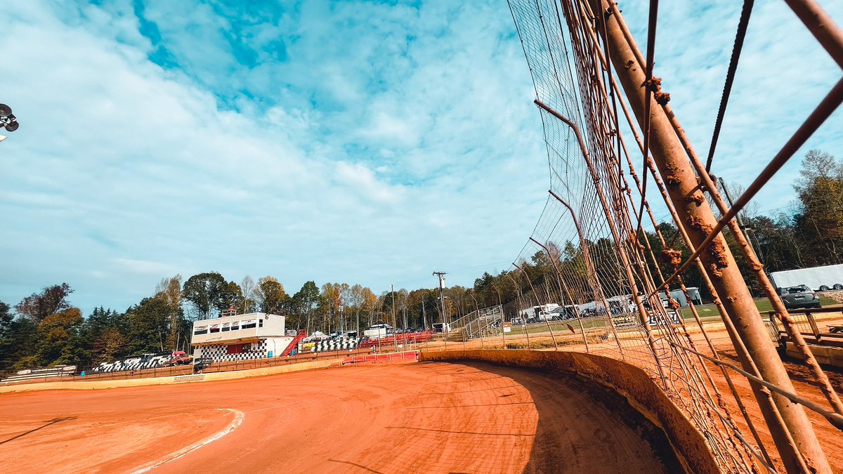 DB3Inc's tweet photo. Itβs Night 2 of @Walkapedia_ #MicroShowdown at @MillbridgeRacin. Be sure to head out tonight to see who picks up $10,000 check. https://t.co/ZMh7dnDUkT