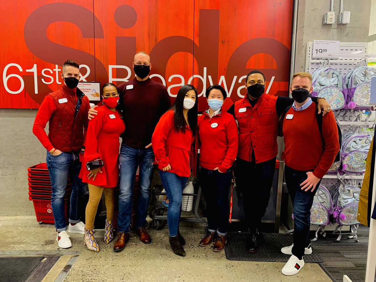 Manhattan is back and kicking off Q4 with SVP Brad, HRVP Jermaine and the D471 Team showing off team &amp; talent in Washington Heights, the Upper East &amp; Upper West Side!