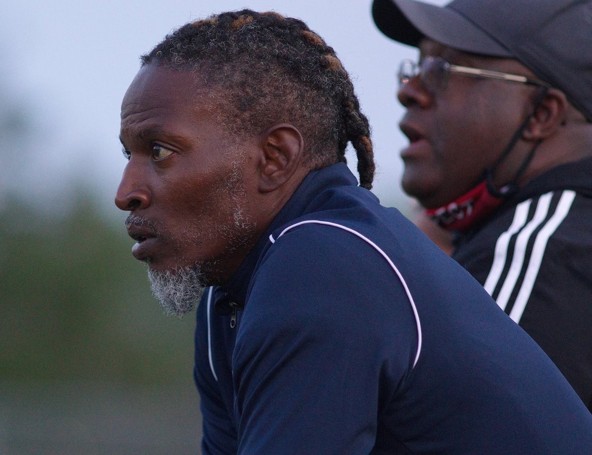 L1OMens's tweet image. FEATURE: @MastersFA's semi-final defeat was bittersweet for Rick Titus and co. (via @phimaging)

Evan Dick &amp;amp; others from @guelphunitedfc advanced instead of their mentor. 💙❤️

🗣️ "It was an incredible experience."

league1ontario.com/news_article/s…
