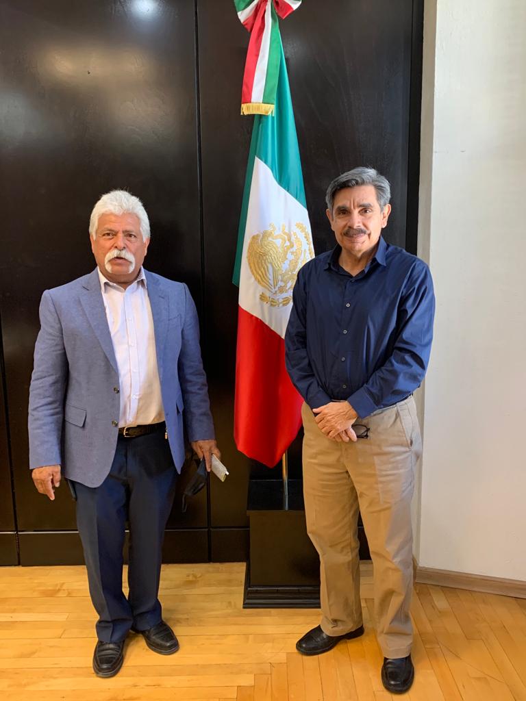 Esta mañana tuve la oportunidad de reunirme con el Secretario de Gobierno del Estado el Lic. Álvaro Bracamonte Sierra lo que generó una plática muy agradable. Gracias Secretario por la atención prestada y por recibir a su servidor.

#DiputadosSonora #MenosRolloMasAccion