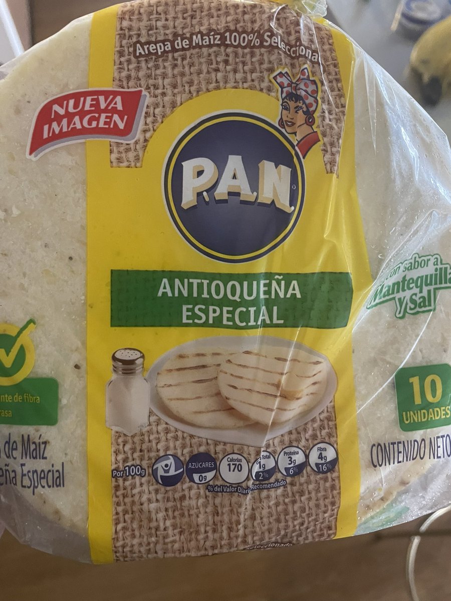 algunasvainitas's tweet photo. Ustedes peleándose por si las arepas son venezolanas o colombianas y harina PAN quique: https://t.co/ujksOEuFP7