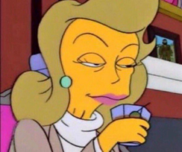 ____mAMa__'s tweet photo. I’m either going to be broke in grad school or broke with a job paying bills and shit so please stop asking me what I’m going to be doing after college https://t.co/SlQBNkZVdn