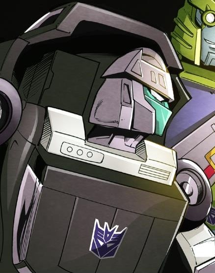 CHARLIEBOT34's tweet photo. Anyways, where was I? Oh, yeah. GIVE US LOUDPEDAL! The best of the trio! I NEED HIM!!
@hasbro
@HasbroPulse 
@Transformers
@God
#TransformersKingdom
#TransformersLegacy
#GenerationsSelects
#Transformers
#Loudpedal
#PleaseGodMakeItSo
[3/3] https://t.co/KKVhGuURHG