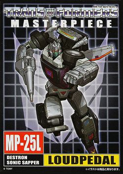 CHARLIEBOT34's tweet photo. Anyways, where was I? Oh, yeah. GIVE US LOUDPEDAL! The best of the trio! I NEED HIM!!
@hasbro
@HasbroPulse 
@Transformers
@God
#TransformersKingdom
#TransformersLegacy
#GenerationsSelects
#Transformers
#Loudpedal
#PleaseGodMakeItSo
[3/3] https://t.co/KKVhGuURHG