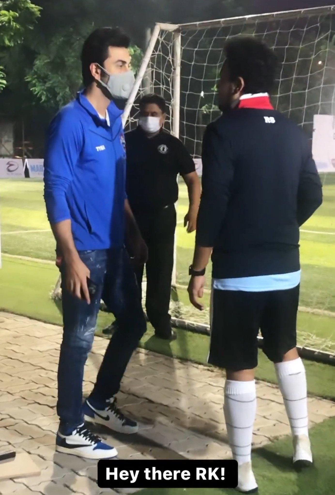 🔥 Ranbir's Awesomeness 🔥 on X: Ranbir Kapoor was spotted wearing Jordan  1 High OG Fragment Design x Travis Scott prior to the  Maradona  soccer match.  $3000 + if you