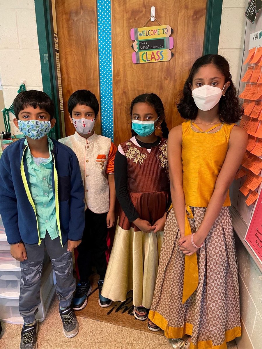DASDSRSC's tweet photo. Students learn about Diwali as a cultural celebration. #BCRocks! https://t.co/mF4fz3of3P