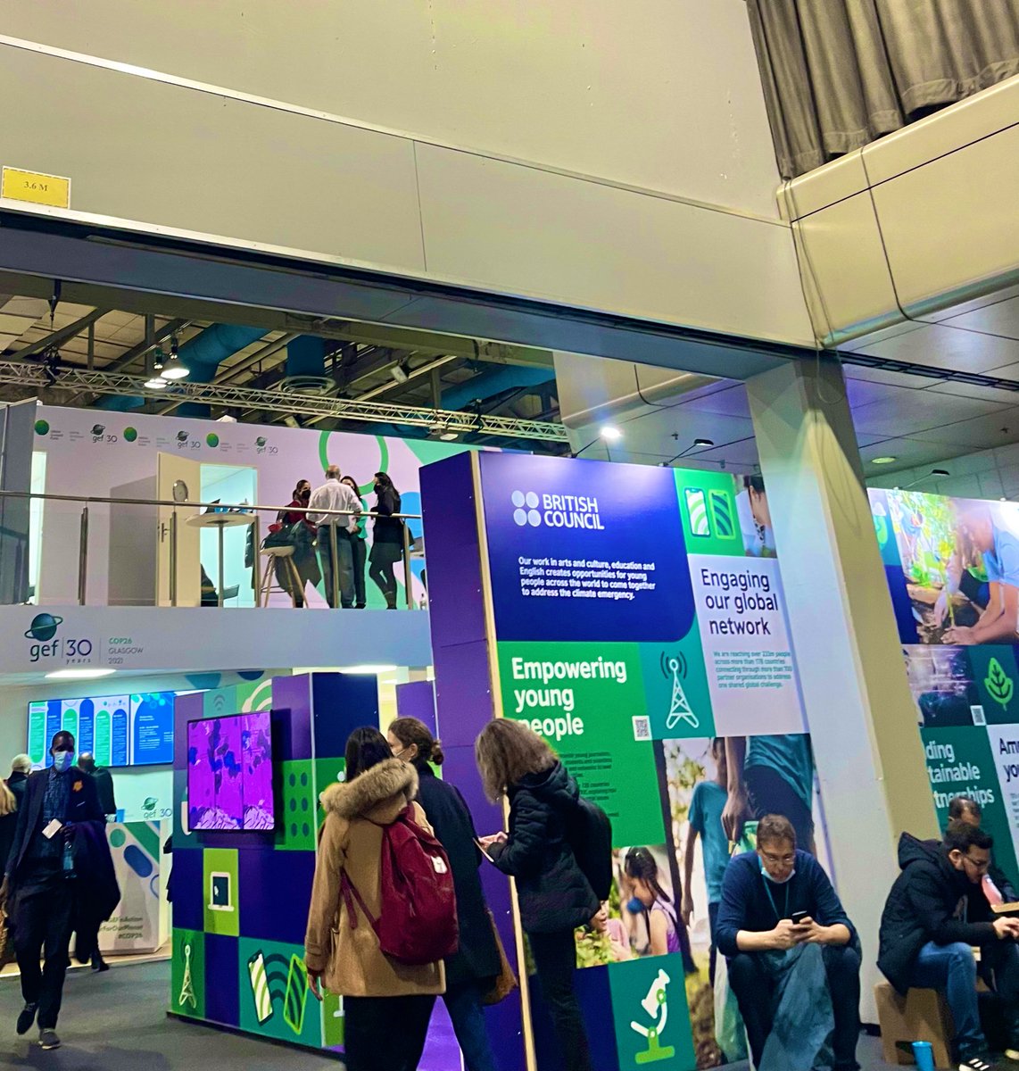 sarahaslam1012's tweet photo. Got a chance to speak at the Pakistan Pavilion at #COP26 today about how climate change and the youth are interlinked. We need to be the change we want to see in the future - there is no ‘me’ or ‘you’ in climate change, there is only us. https://t.co/vRgxQnibHE