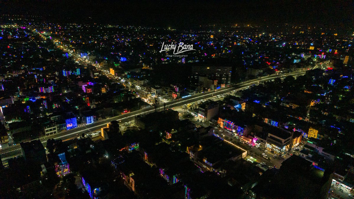 kstkota's tweet photo. Wishing you all a very #HappyDiwali  
. 
Photo by: Lucky Bana 
. 
#HappyDiwali2021 #Diwali2021  #festivevibes #Diwali #दीपावली #Kota #KstKota #Rajasthan #India https://t.co/kVwk2iXLIG