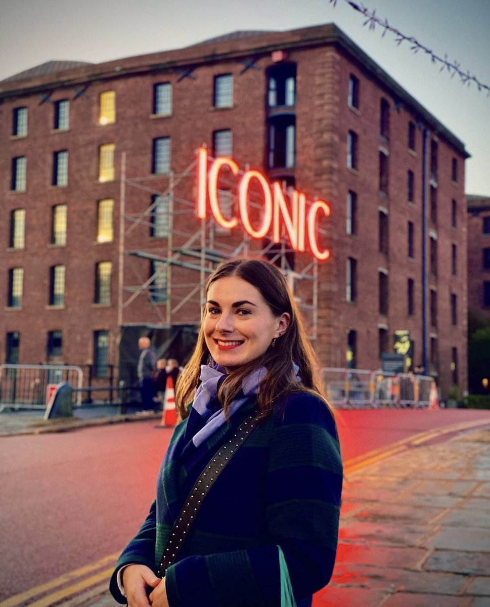 theAlbertDock's tweet photo. How stunning does our #waterfront look stunning with all your #RiverofLight pics! We love seeing everyone out &amp; about enjoying these amazing installations

📲 Remember to tag us in your pics for a reshare

#RoyalAlbertDock #Liverpool #RhythmofLight #Iconic #DanceTogether⁠ https://t.co/d7NzsHOncf