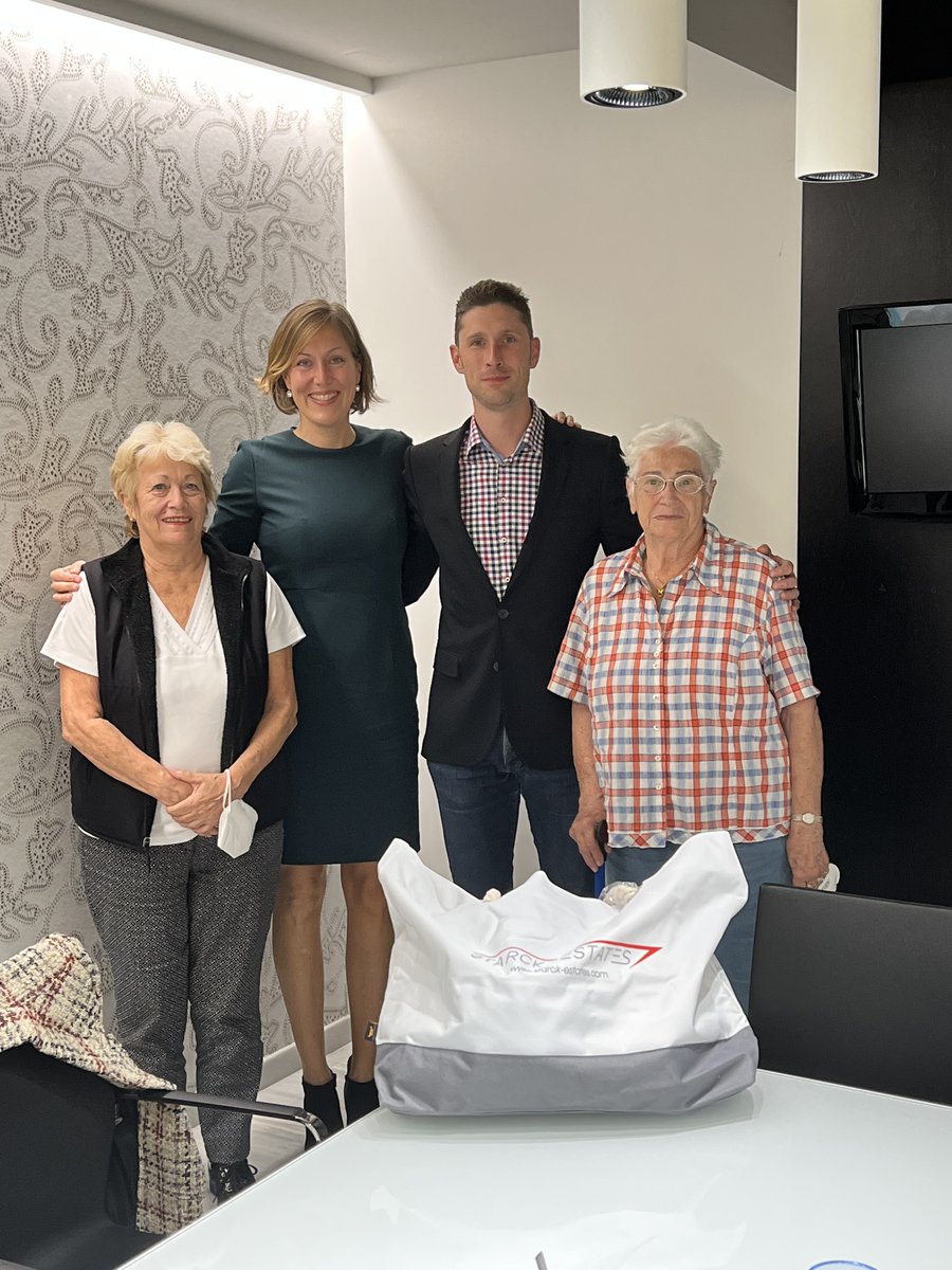 StarckEstates's tweet image. Starck-Estates wieder mal in Glücklichkeitsmission 🤩
Wir gratulieren unserem jungen Käufer zum Traumhaus in Benidoleig 🏡 und bedanken uns bei beiden Parteien für die super Zusammenarbeit!!🍾🥂
👉starck-estates.com/.../haus-finca…
#sold #newhome #happybuyers #happyseller #happyselling