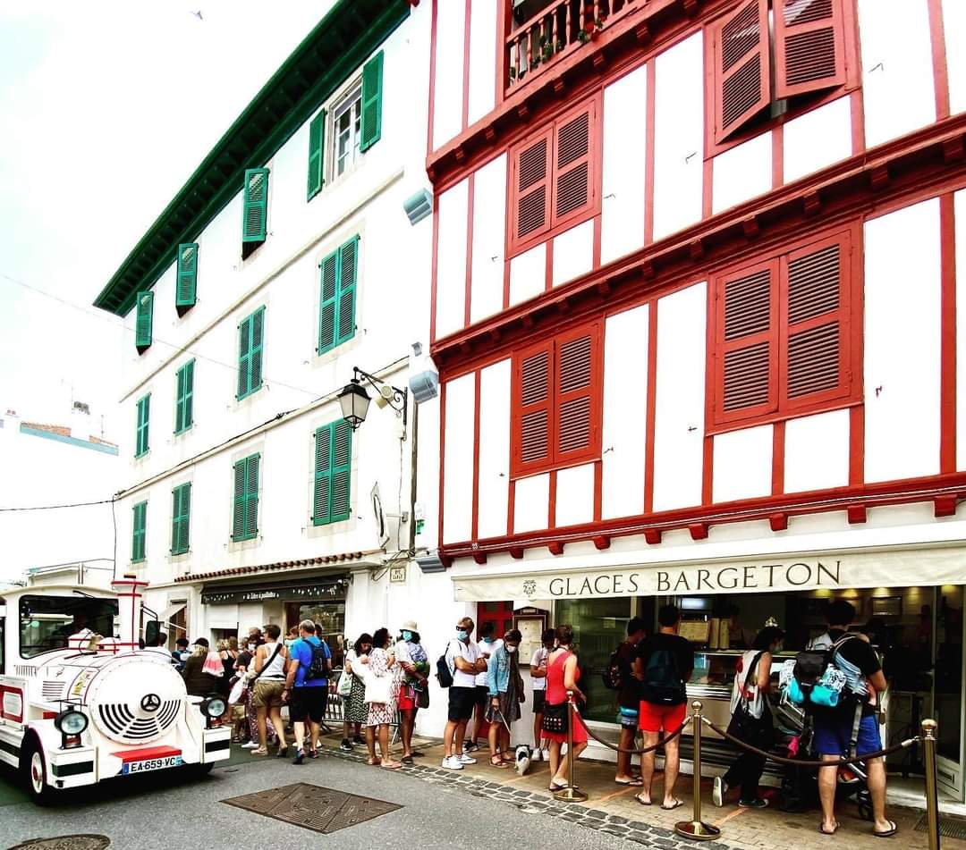 SSchemb's tweet image. #icecream #roadtrip Acte 3
facebook.com/10590154498831…
#saintjeandeluz  #paysbasque #pyreneesatlantiques #nouvelleaquitaine #espagne #montagne #mer #glace #glacier #sorbet #glacerie #artisan #faitmaison #artisanal #passion #metier #artisanatfrancais